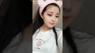 中午好，我还没吃饭，可以去你家蹭饭吗🙈🙈我國性感美女 Chinese sexy pretty girl