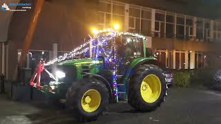 Lichtjestocht met tractoren langs de ouderen in Dordrecht