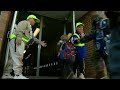 Fourth-grader greets kindergarteners with a high five each morning