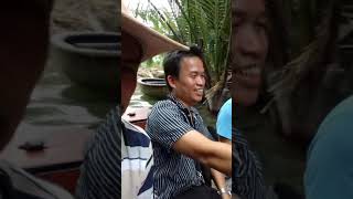 Bơi thúng