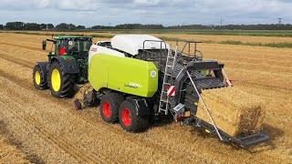 Stro persen met de Claas Quadrant 5300 FC. Schepel Agro B.V. Hellum.