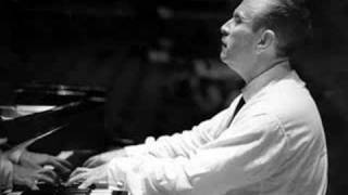 Liszt - Chasse Neige - played by Claudio Arrau