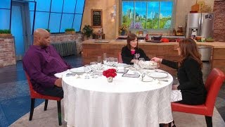 You're Doing It Wrong! An Etiquette Teacher Explains the Correct Way to Pass Bread at the Table