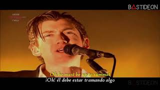 Arctic Monkeys - When The Sun Goes Down (Sub Español + Lyrics)