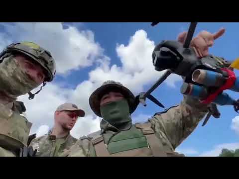 Drone Footage Drones Paratroopers Ukrainian Dropping Grenade On Troops ...