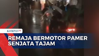 Viral! Rombongan Remaja Bermotor Pamer Senjata Tajam di Medan