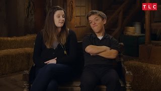 Zach and Tori Roloff Ponder A Serious Question: Will Their Baby Have Dwarfism?