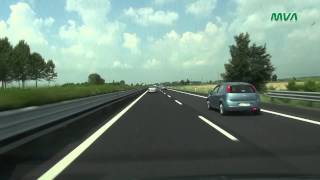 Italy / Italien - Fahrt von der Autostrada A 23 auf die A 4 Richtung Venezia