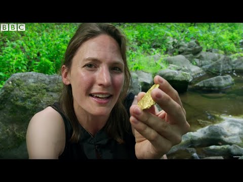 Is gold natural on earth?