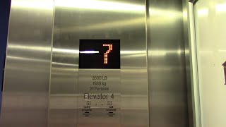 2024 12 11 Icon Orlando parking garage KONE elevator