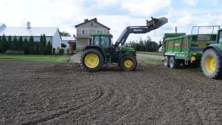 Wapno 2017 John Deere 6610 \u0026 John Deere 6930 Premium rozrzutnik BERGMAN