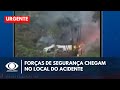 Forças de segurança chegam no local do acidente de avião em Vinhedo (SP) | BandNews TV