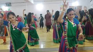 Navratri Special Video | 32 Step Style Dodhiya Video | Garba mashup .