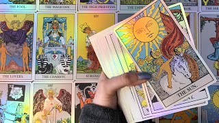 A.E Waite HOLOGRAPHIC TAROT Review by Magicseer 🌟  BEST TAROT DECK EVER?