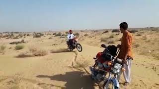 Amazing bike driving in desert qila maroot Punjab