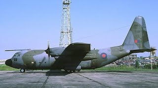 Lockheed C-130 Hercules. 1:200 scale model.