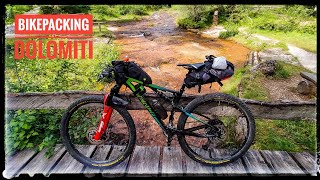 BIKEPACKING nelle DOLOMITI - Un LUNGO e RILASSANTE ritorno || Da DOBBIACO a CALALZO di CADORE