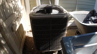 2022 Bryant Legacy Line Heat Pump - Startup In Heat Mode