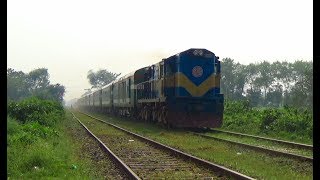 International Train - Maitree Express (BR Rake) Passing Through Darshana Rail Gate