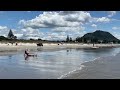 뉴질랜드 타우랑가 . 마운트 마웅가누이 비치 mount maunganui beach. 2025년 새해 맞이 휴가 인파로 가득 뉴질랜드여행 뉴질랜드조기유학 타우랑가