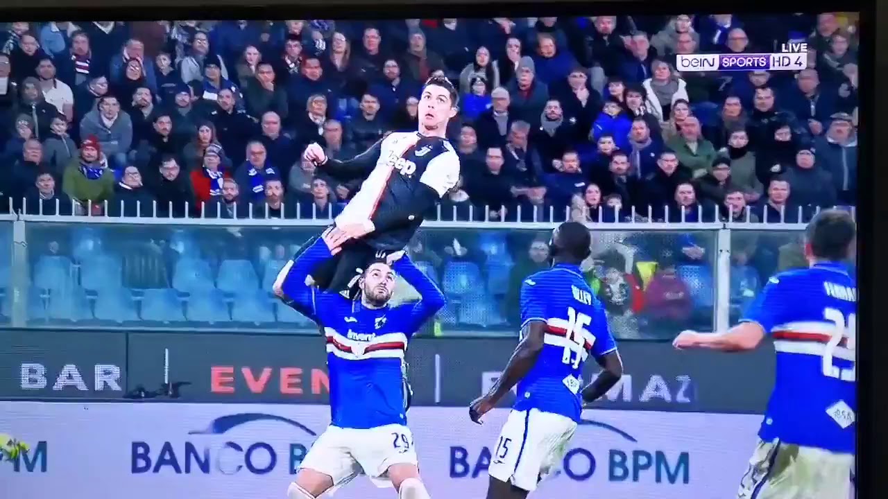 Ronaldo Incredible Header Goal Vs Sampdoria - YouTube