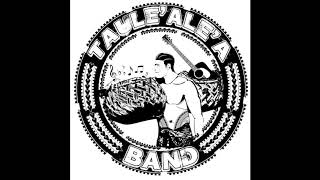 TAULE'ALE'A BAND. Musumusu atu. (Live cover) Sung by Uimaitua Faavae Soē