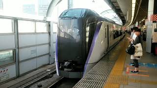 JR東日本　中央線E353系　特急かいじ13号　甲府行　東京駅を発車