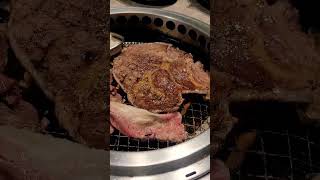 比臉還大的牛肉 #大口吃肉 #大口喝酒 #肉多多 #肉次方 #波波鼠 #shorts