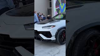 Brand New Lamborghini Urus Performante