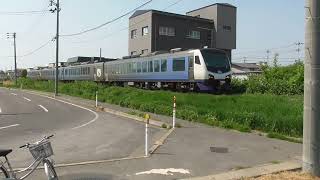 JR五能線　リゾートしらかみ2号 秋田行き【HB-E300系 青池編成・8522D】　2022.05.21