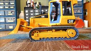 Roberts D5 RC Bull Dozer