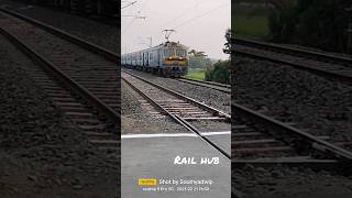 Madly honking 3phs memu rake with 03193 up Kolkata Lalgola memu passenger #shorts #viral