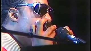 Stevie Wonder "Ribbon In The Sky" live,1985