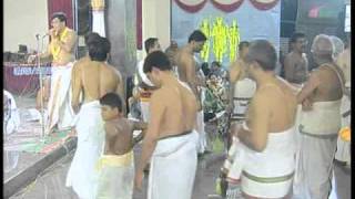 Divyanamam- 8... Dhanyoham Krishna...Udayalur Kalyanaraman..Alangudi Radhakalyanam-2011