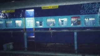 14814 Bhopal - Jodhpur Express arriving Jodhpur Jn with RTM WDM3D in night !