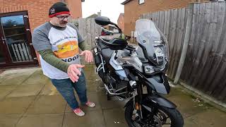 The tigress gets a wash - motorcycle detailing by Tache Man detailing !