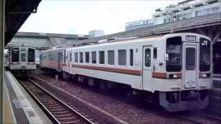 JR東海 紀勢本線 キハ11-0東海色+キハ11-300 松阪駅にて