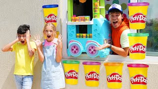Jason Pretend Play with Play-Doh Ice Cream Truck