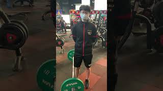 World Gym 大直Lin Li 2101157 W1 硬舉