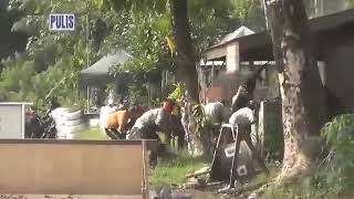 Watch this NPA rebels attacked this Police checkpoint in the Philippines back in 2014