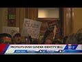 Indiana lawmakers advance bill focused on gender identity in schools