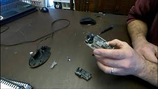 Cleaning a Mionix NAOS 7000 Mouse