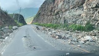 Vía Cuenca - Girón - Pasaje con serios daños por sismo