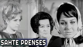 Ana Kraliçe Fevziye'nin Gazetecilere Büyük Oyunu - Muhteşem Serseri (1964)