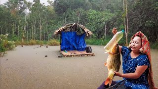 hujan deras di atas rakit, mancing ikan jumbo, petik sayur di hutan, masak sayur asam keladi \u0026 umbut