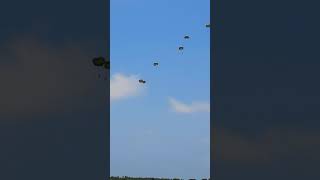 free fall parachute training SL Airforce 🇱🇰