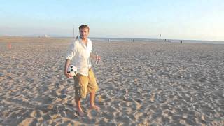 David Beckham - Just unbelievable soccer shots skills on beach