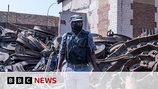 Violent crime in South Africa reaches 20-year high | BBC News