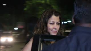 Aditi Govitrikar SNAPPED With Her Husband At a Restaurant 😍