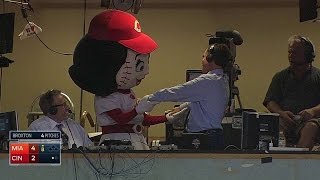 MIA@CIN: Rosie Red visits the Marlins booth